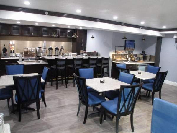 Best Western Plus Diamond Valley Inn image 20